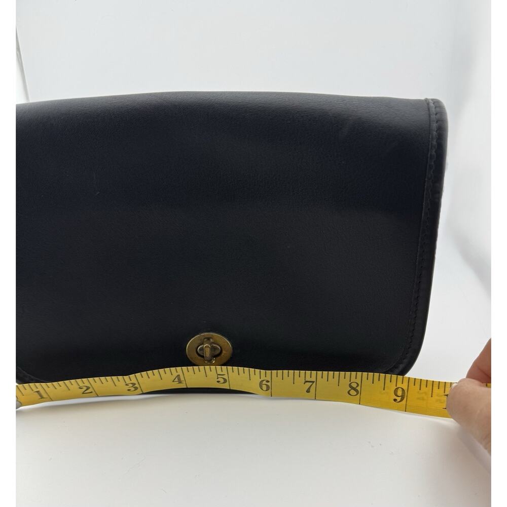 Vintage 1990s Coach Compact Pouch Crossbody Bag Black Minimalist Timeless - Picture 12 of 14